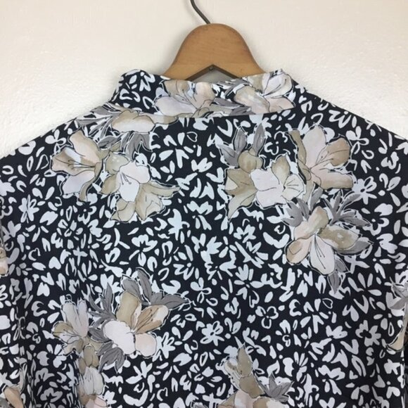 Vintage Inspired Floral Neck Tie Detail Blouse - Picture 8 of 8